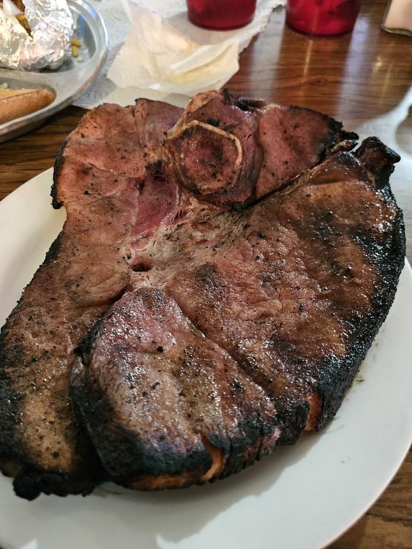 Fred's Arena Bar & Steakhouse